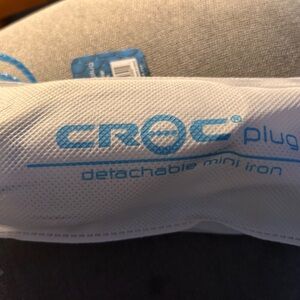 CROC Detachable Mini Iron in White and Blue